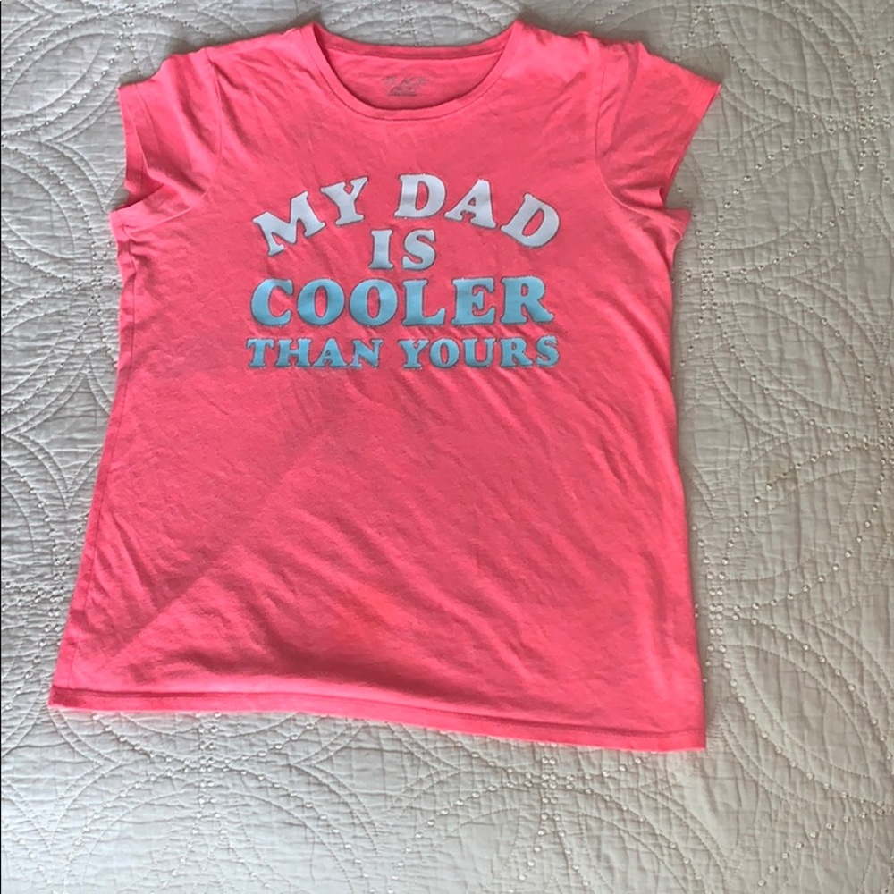 A pink shirts